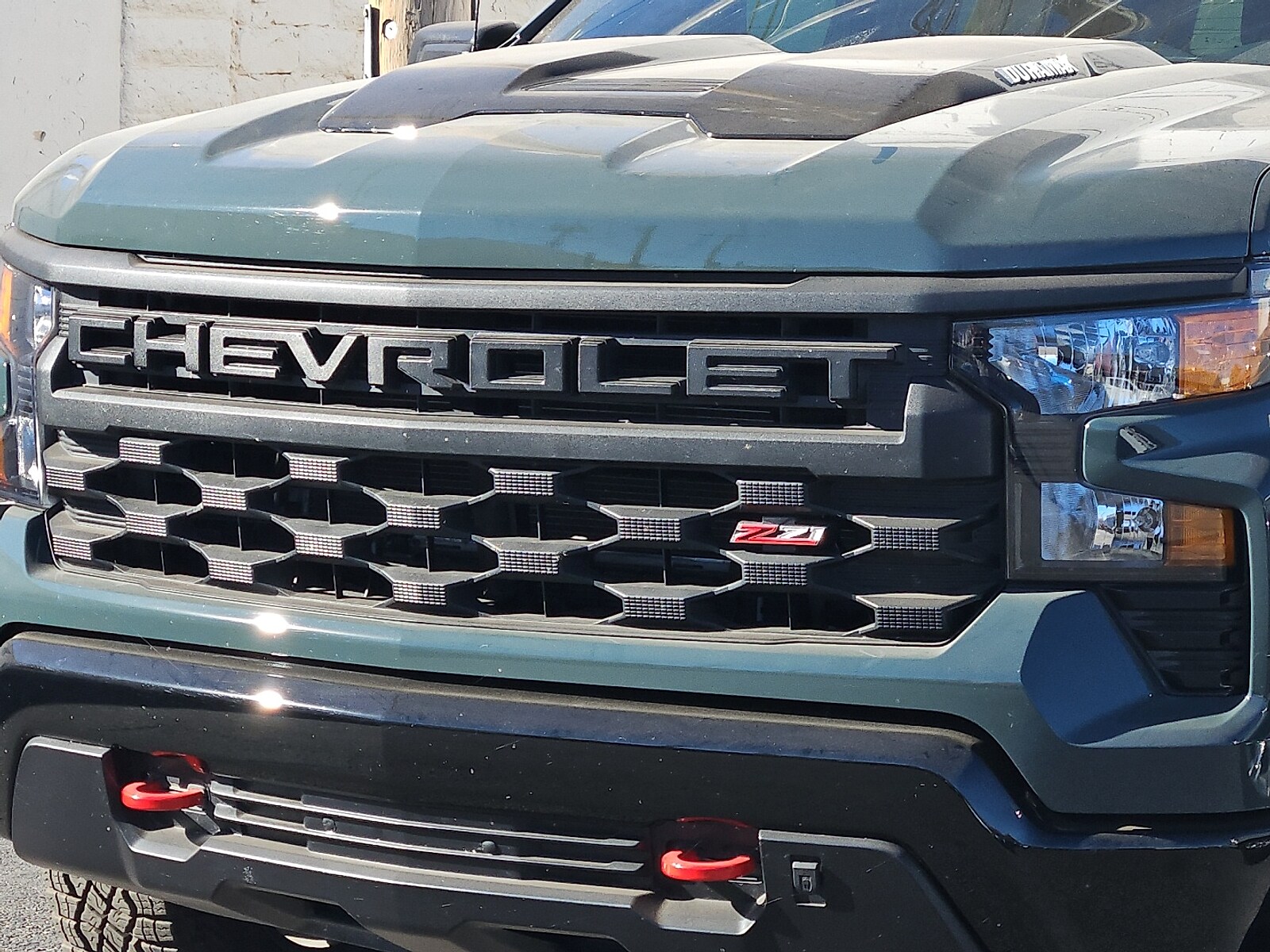 2025 Chevrolet Silverado 1500 Custom Trail Boss photo 3