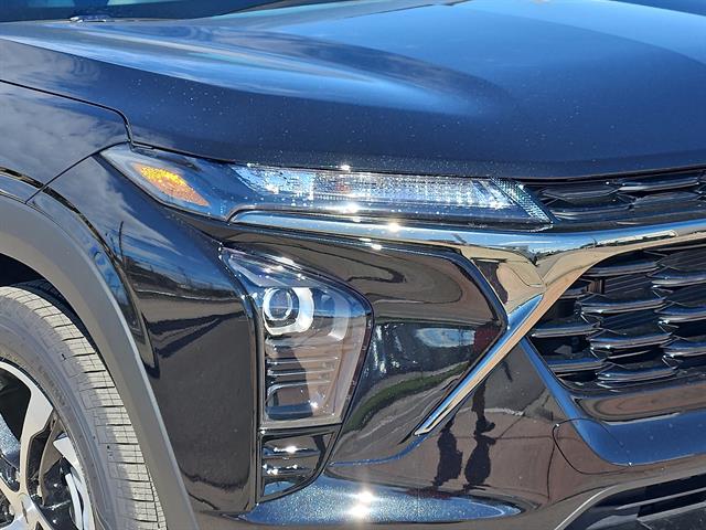 2026 Chevrolet Trax RS - Photo 8