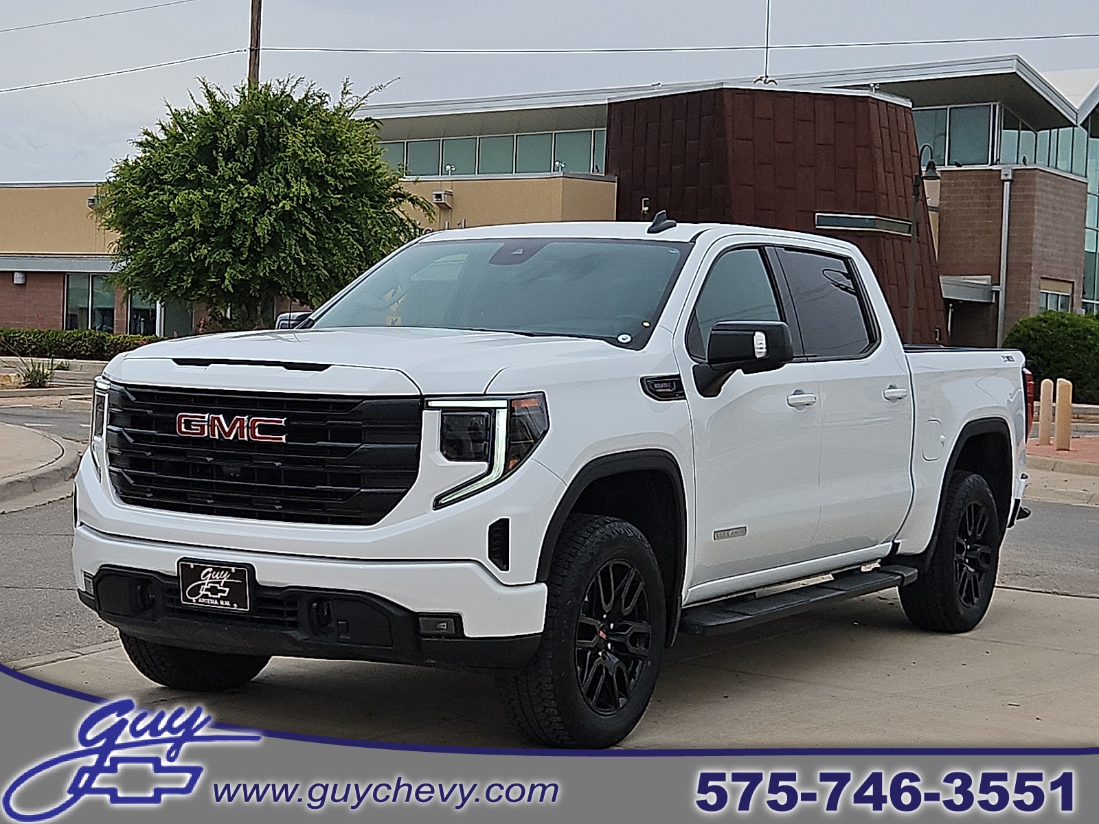 2023 GMC Sierra 4WD Crew Cab Short Box Elevation's photo