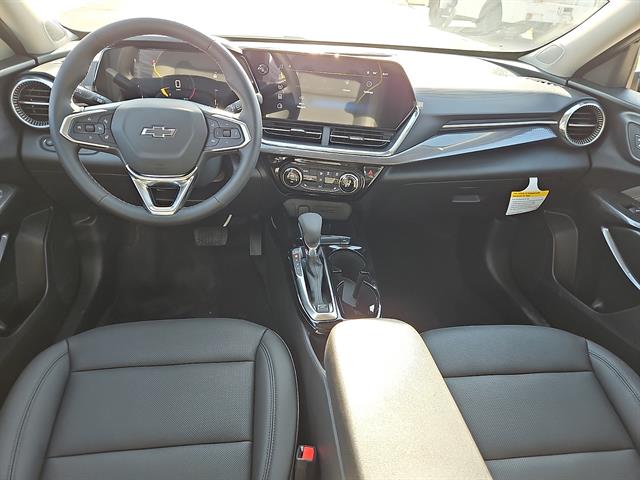 2026 Chevrolet Trax Activ - Photo 11