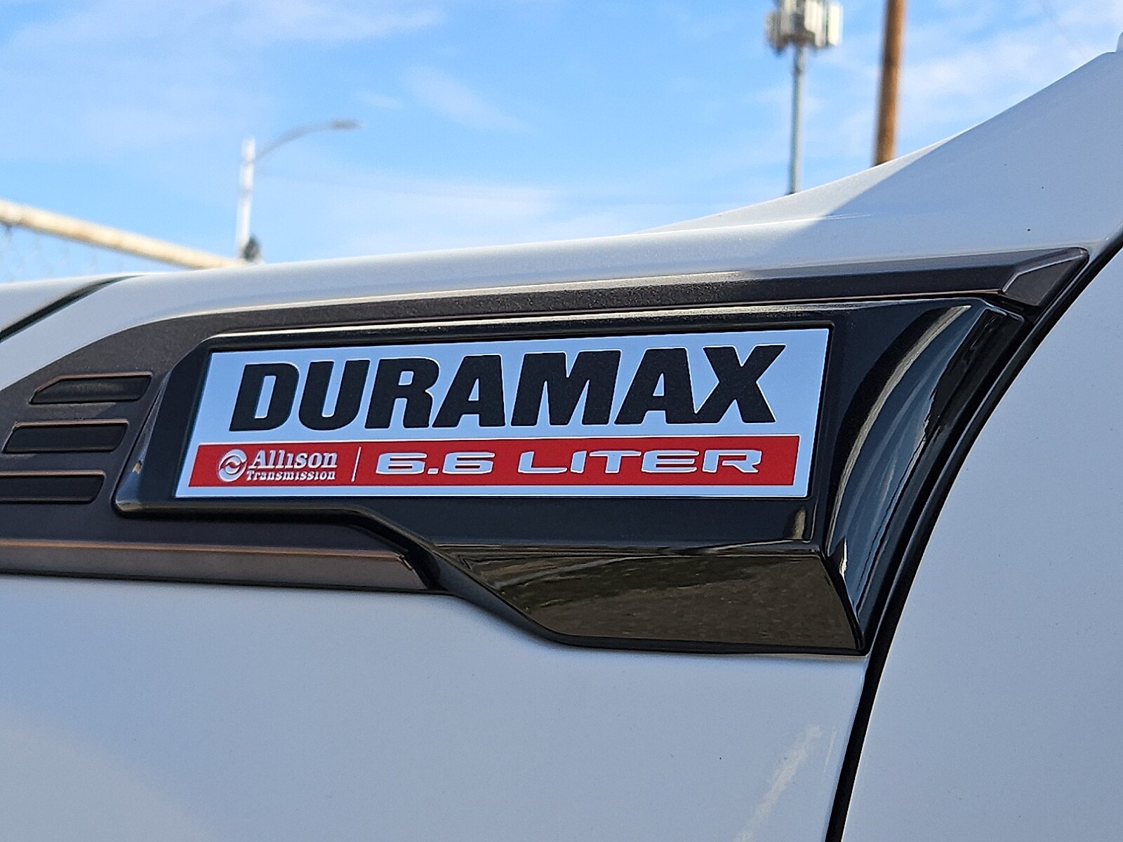 2026 Gmc Sierra HD AT4X photo 2