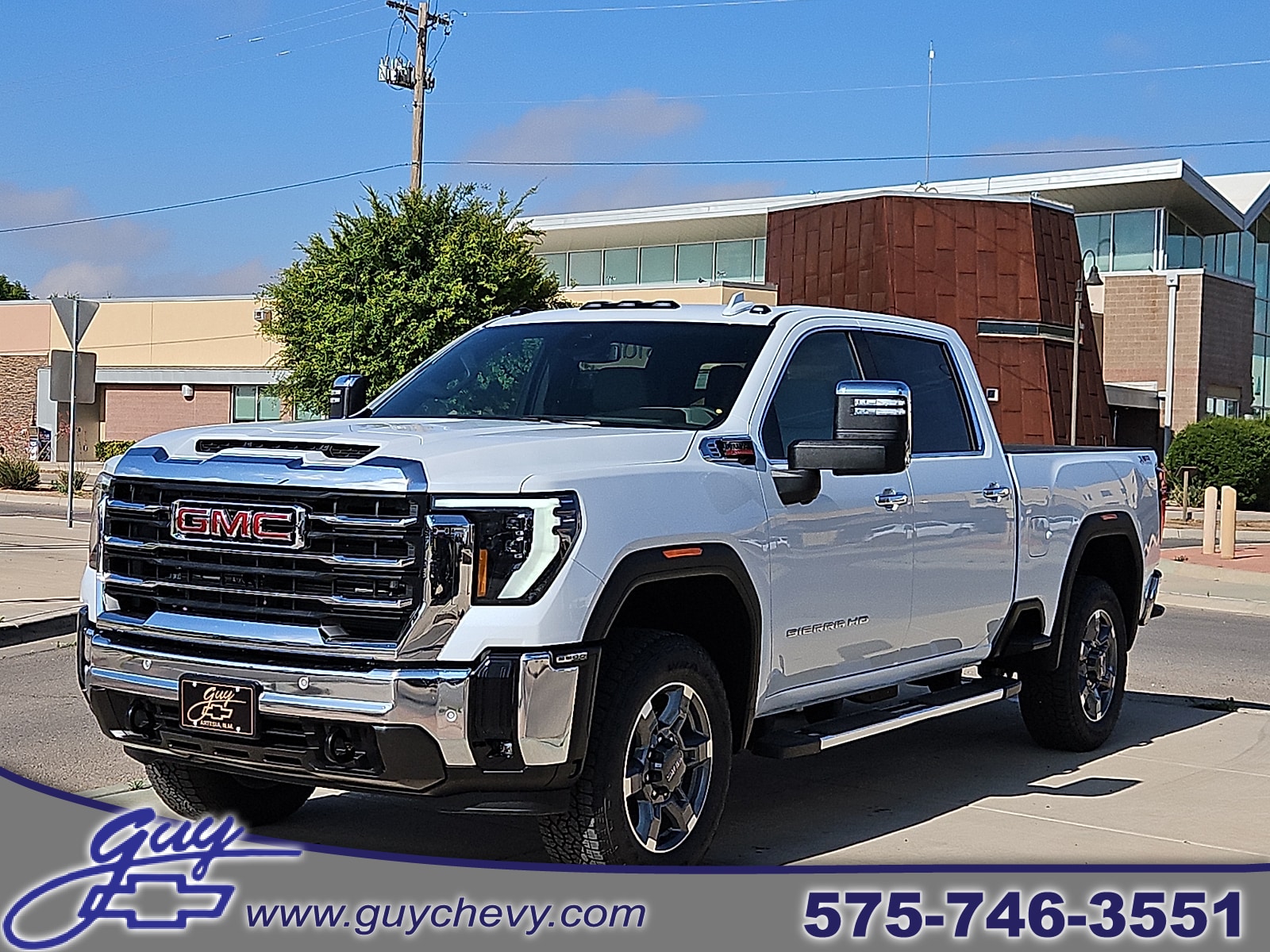 2026 GMC Sierra 4WD Crew Cab Standard Box SLT's photo