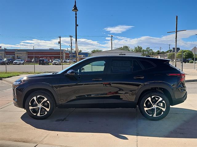 2026 Chevrolet Trax RS - Photo 2