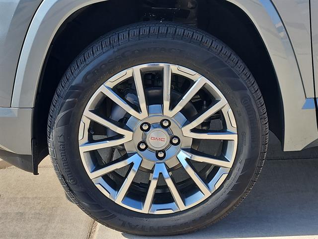 2026 GMC Terrain Denali - Photo 9