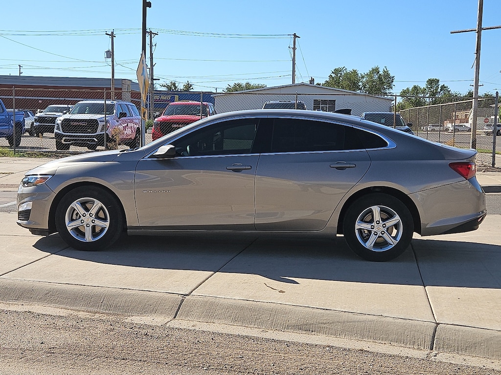 Used 2024 Chevrolet Malibu LS Car