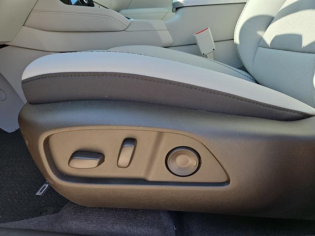 2026 GMC Terrain Denali - Photo 14
