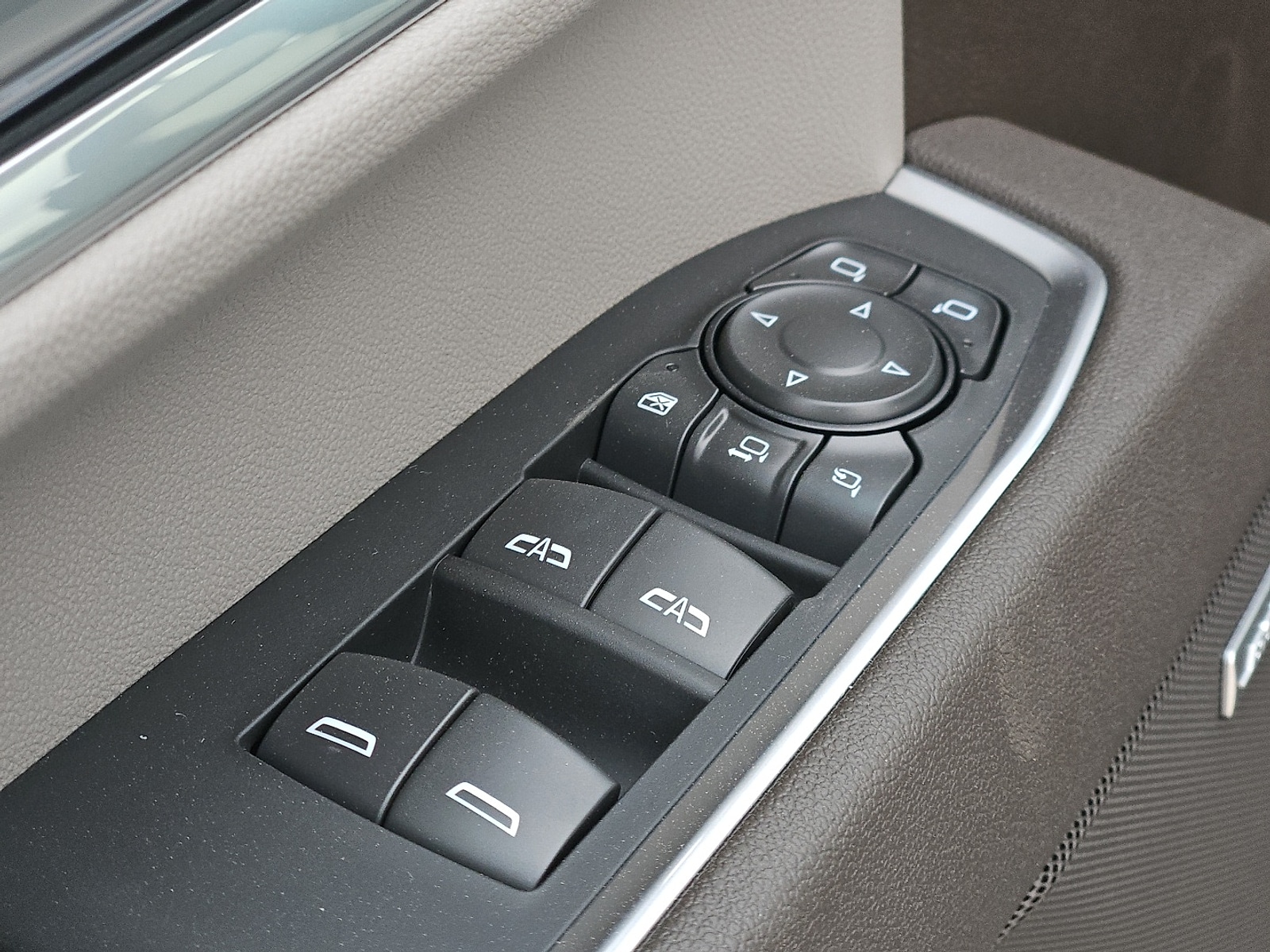 2026 Chevrolet Silverado 2500 HD LTZ - Photo 13