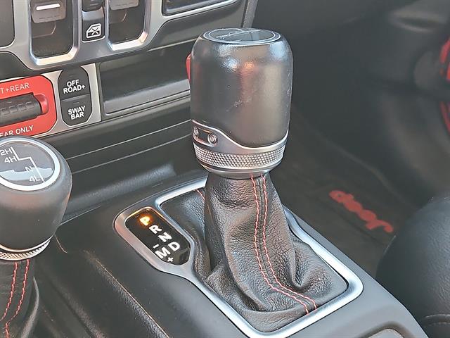 2021 Jeep Gladiator Rubicon - Photo 19