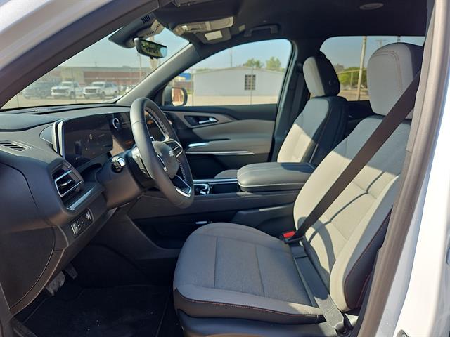 2026 Chevrolet Traverse LT - Photo 15