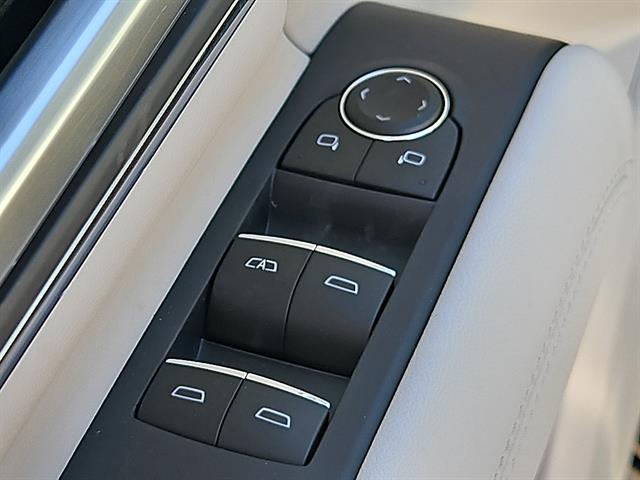 2026 GMC Terrain Denali - Photo 13