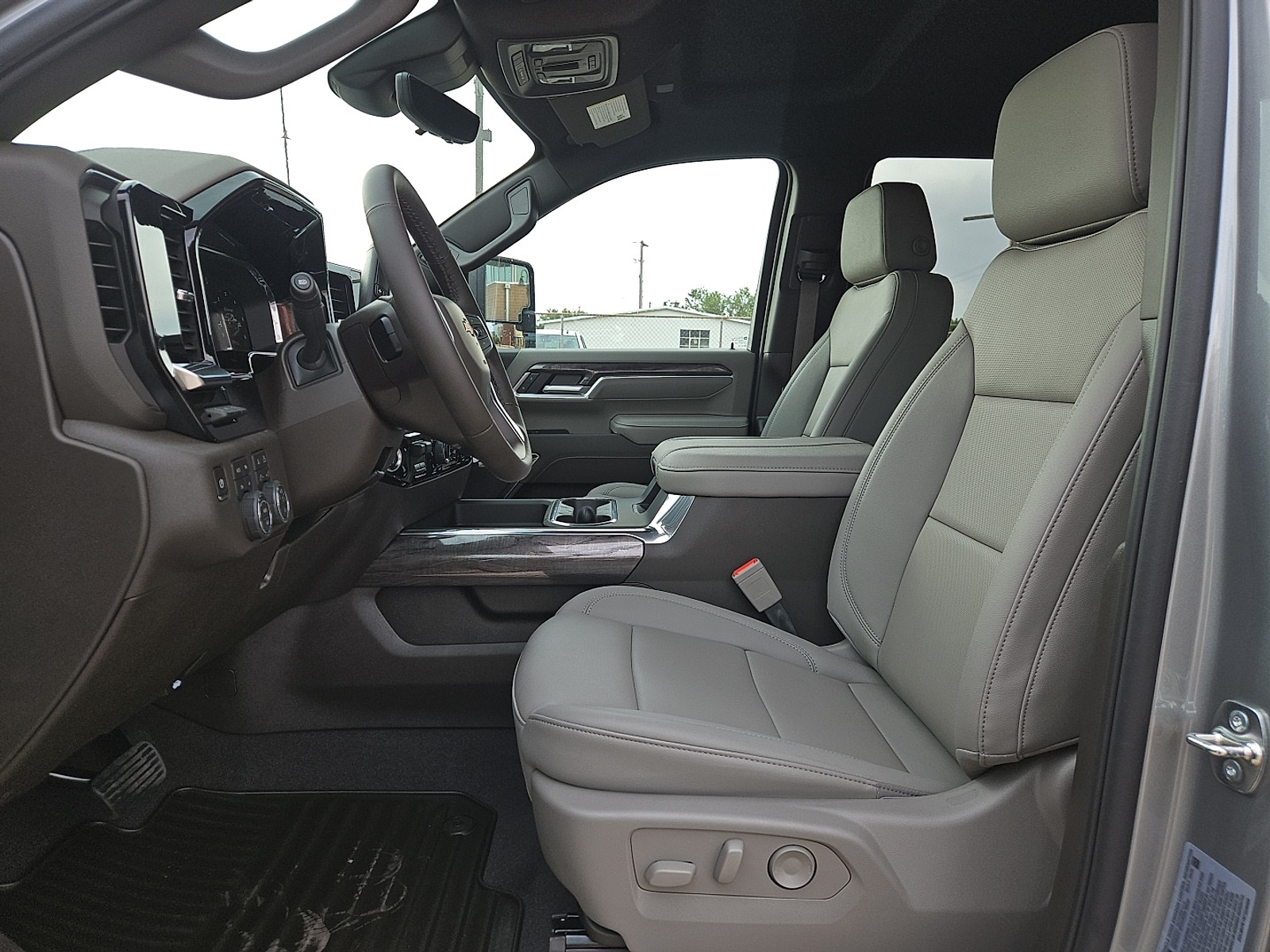 2026 Chevrolet Silverado 2500 HD LTZ - Photo 15