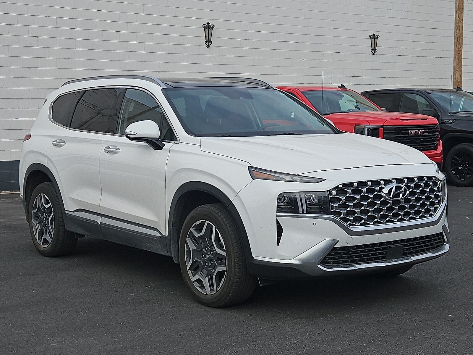 2022 Hyundai Santa Fe Limited photo 2