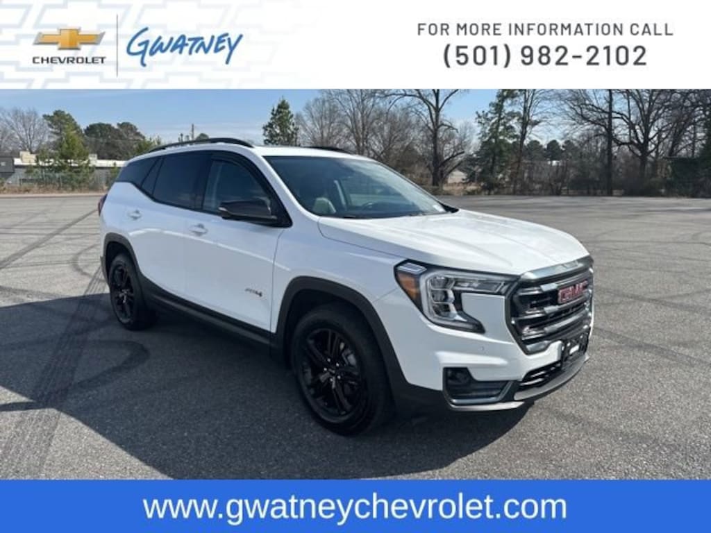 Used 2024 GMC Terrain AT4 SUV