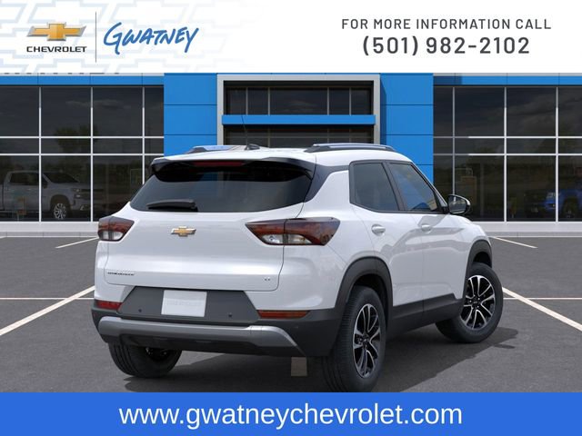 2026 Chevrolet Trailblazer LT photo 2