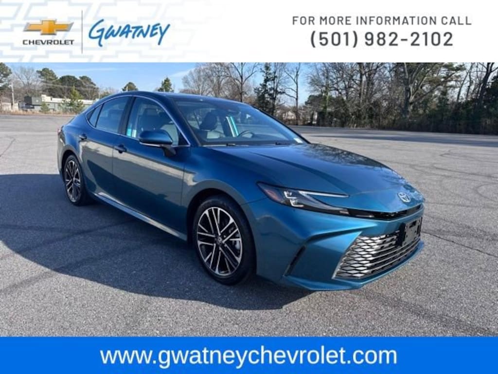 Used 2025 Toyota Camry LE