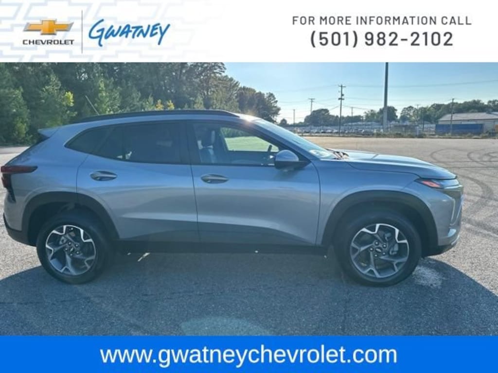Used 2026 Chevrolet Trax LT SUV