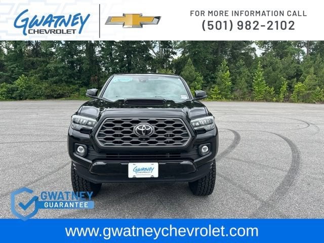Used 2021 Toyota Tacoma TRD Sport with VIN 5TFCZ5AN5MX266475 for sale in Little Rock