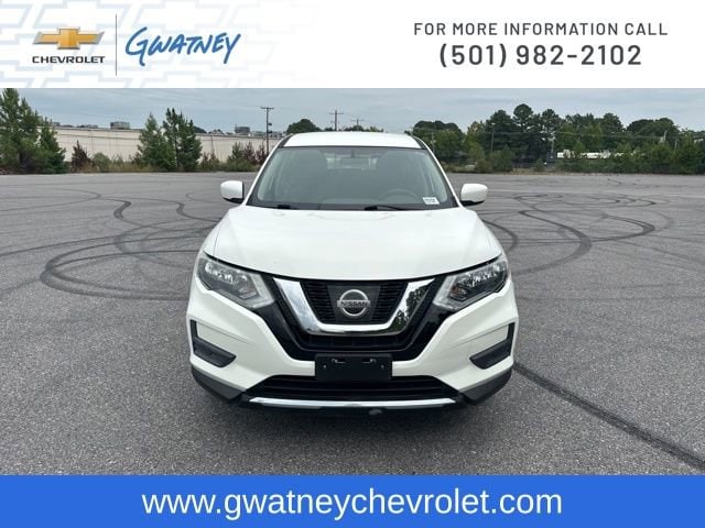 Used 2017 Nissan Rogue S with VIN 5N1AT2MV9HC877721 for sale in Jacksonville, AR
