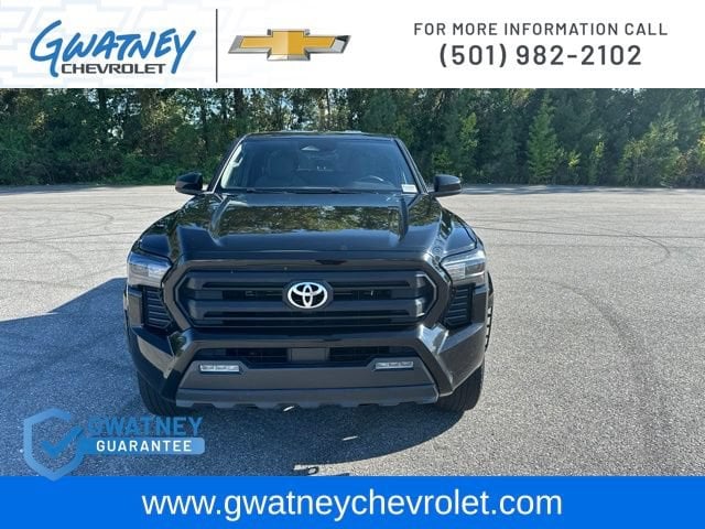 Used 2024 Toyota Tacoma SR5 with VIN 3TMLB5JN8RM018559 for sale in Little Rock