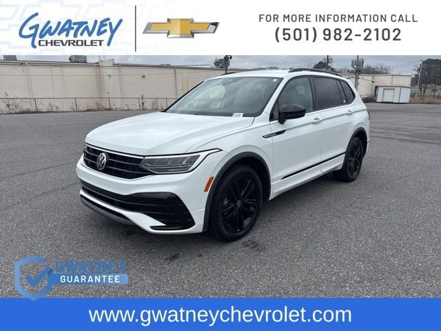 2022 Volkswagen Tiguan SE R-LINE BLACK