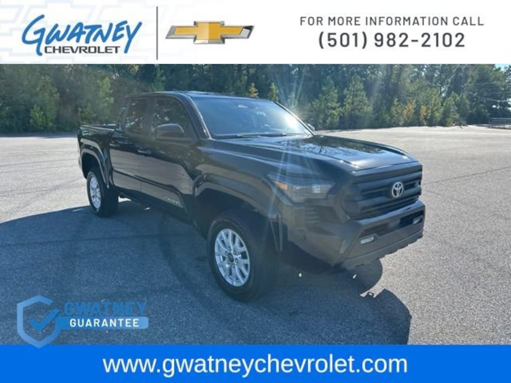 Used 2024 Toyota Tacoma 4WD SR5