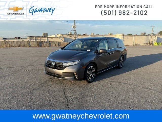 2023 Honda Odyssey Touring's photo
