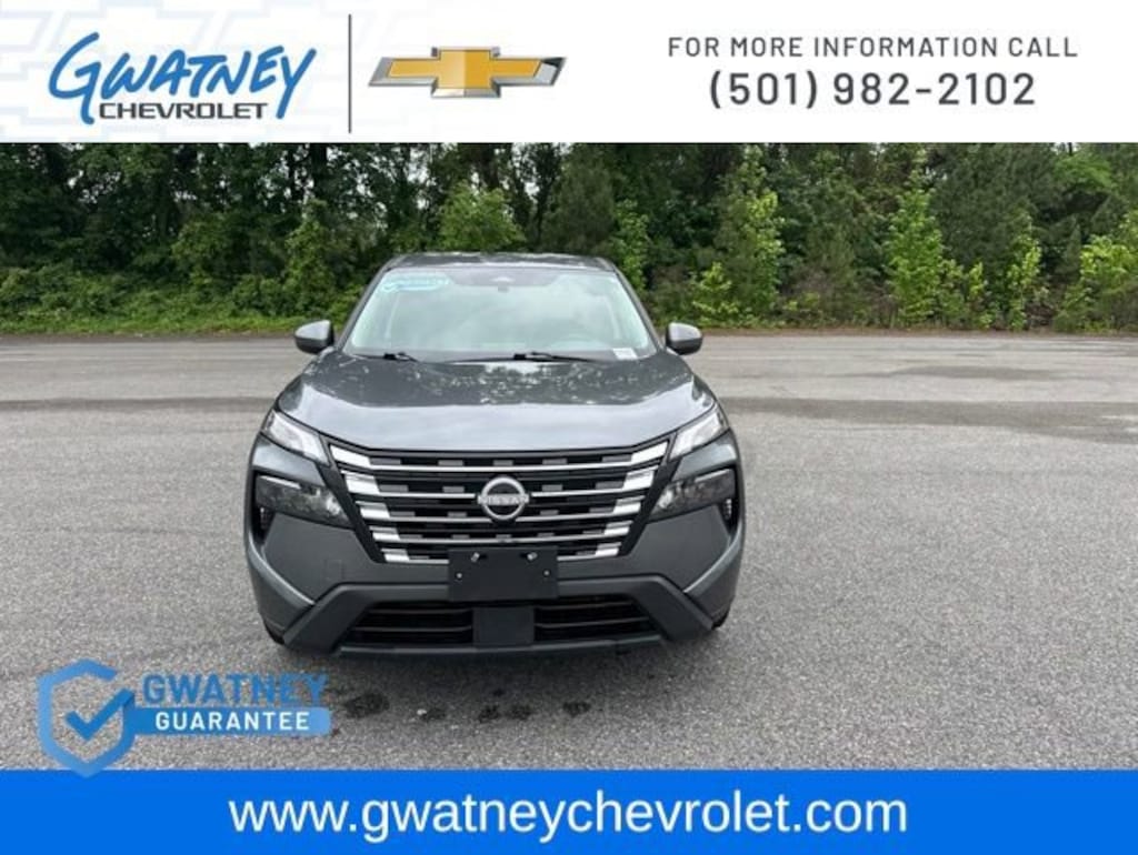 Used 2025 Nissan Rogue SV