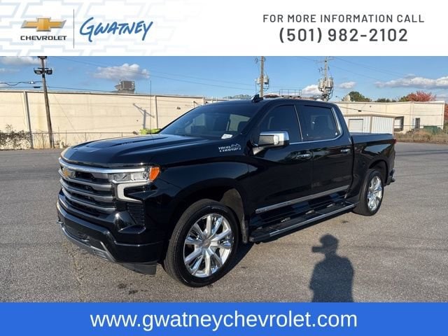 2023 Chevrolet Silverado 1500 High Country's photo