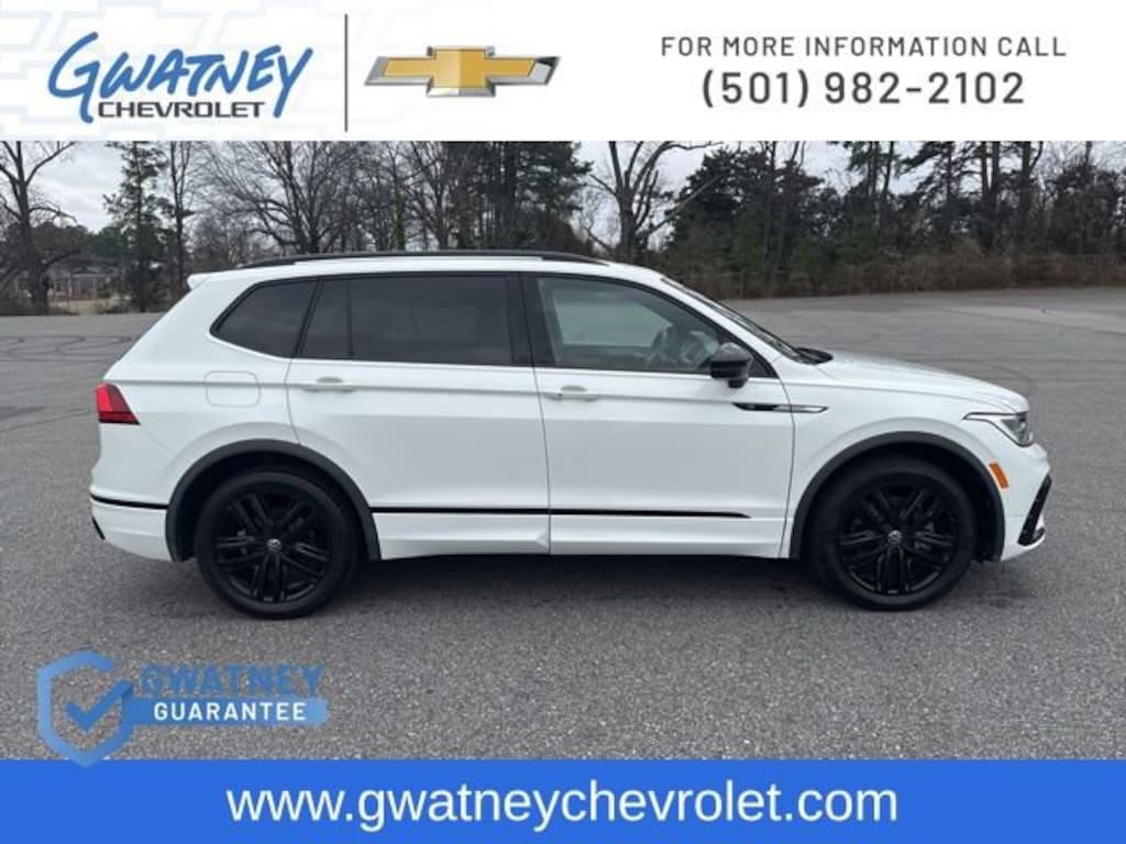 Used 2022 Volkswagen Tiguan SE R-Line Black