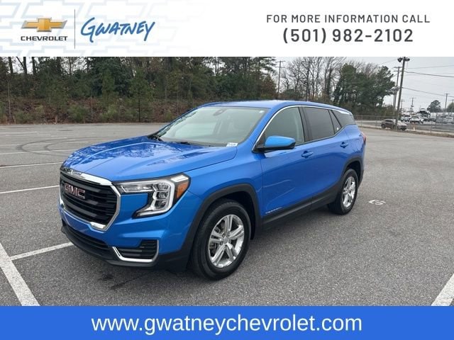 2024 GMC Terrain SLE's photo