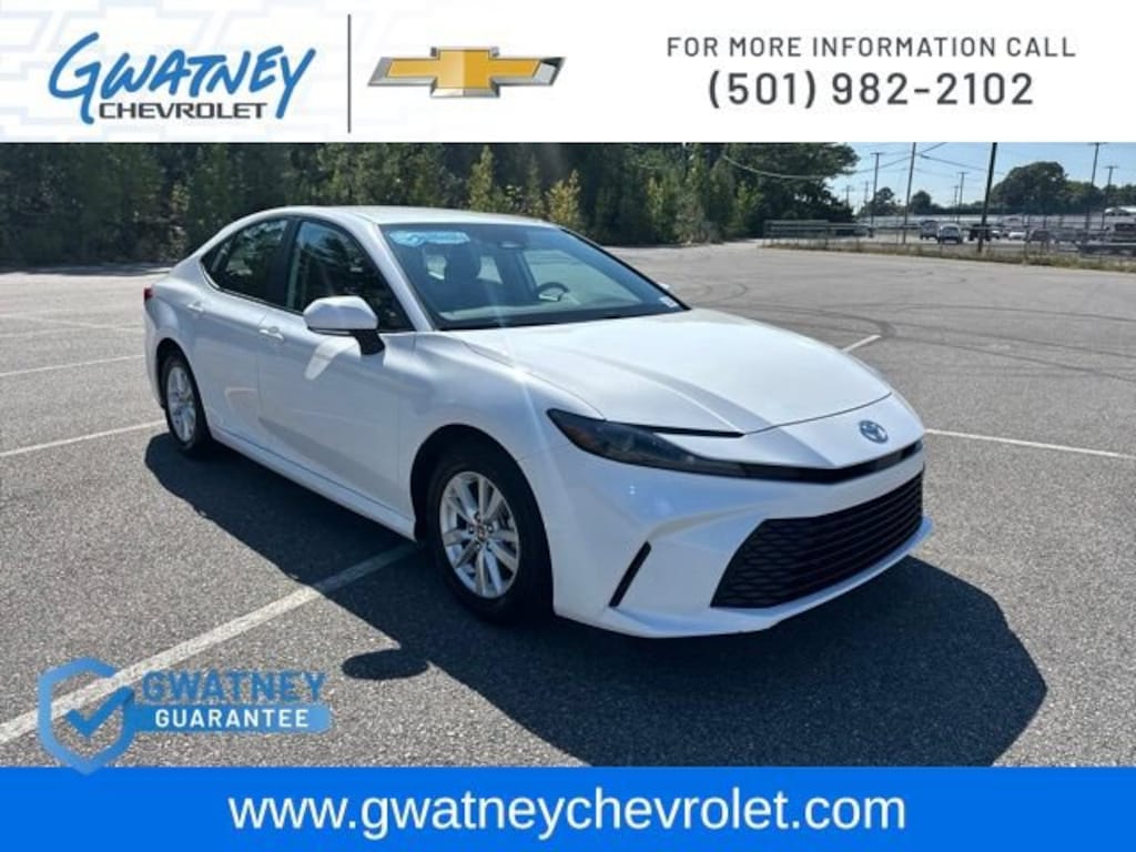 Used 2025 Toyota Camry LE