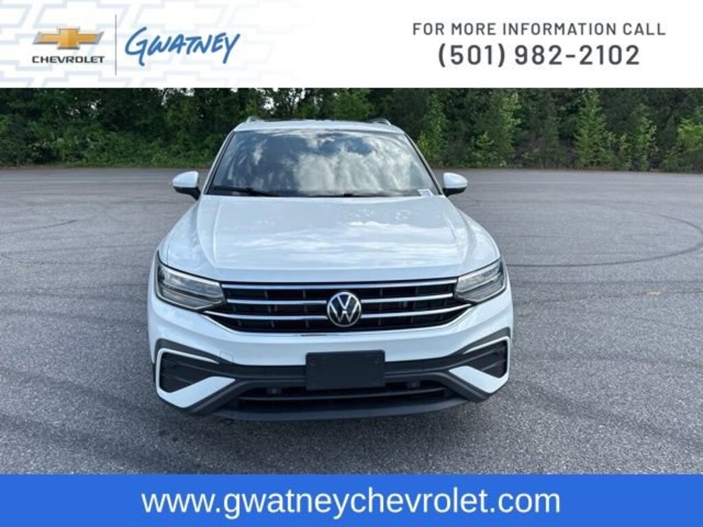 Used 2023 Volkswagen Tiguan SE