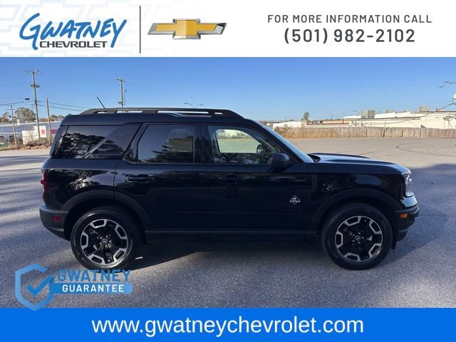 2024 Ford Bronco Sport Outer Banks photo 3