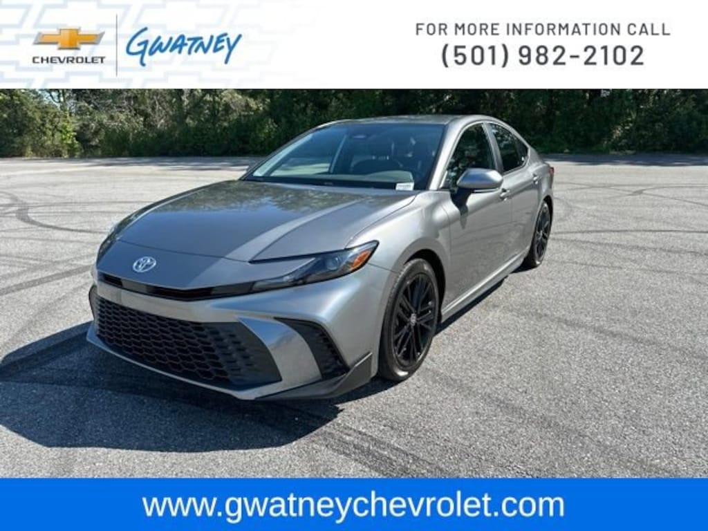 Used 2025 Toyota Camry LE
