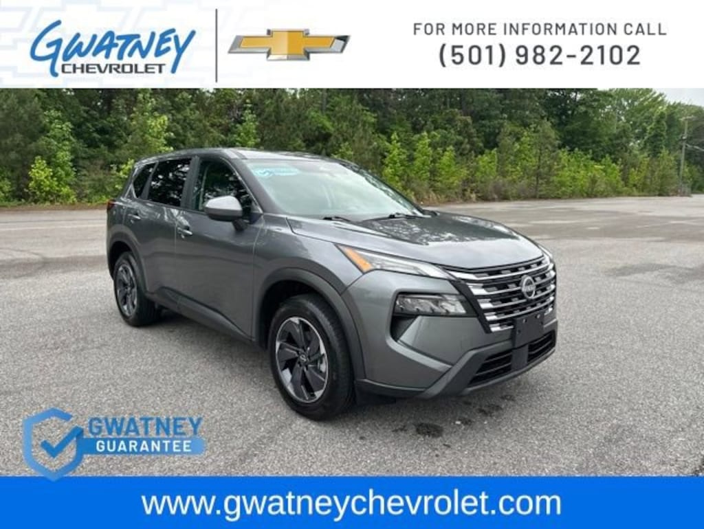 Used 2025 Nissan Rogue SV