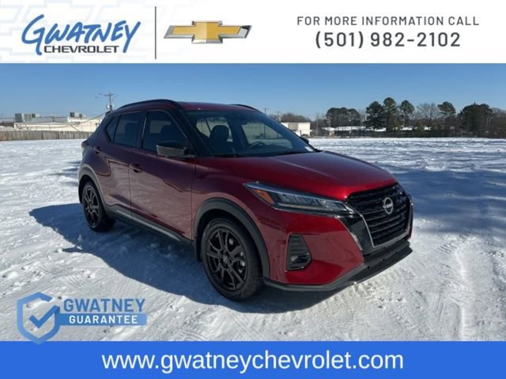 Used 2022 Nissan Kicks SR