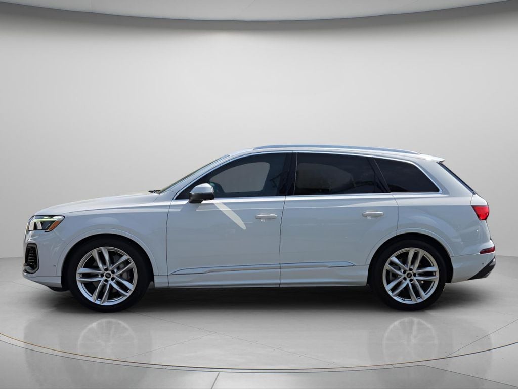 Used 2025 Audi Q7 55 Premium Plus SUV