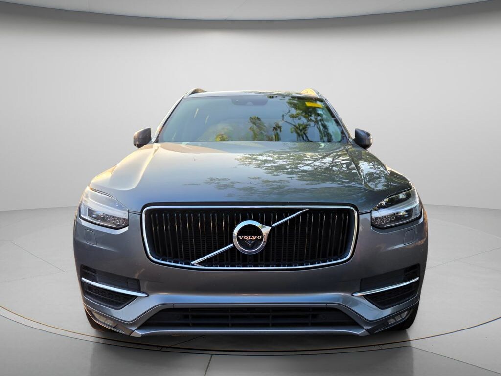 Used 2018 Volvo XC90 T6 Momentum SUV