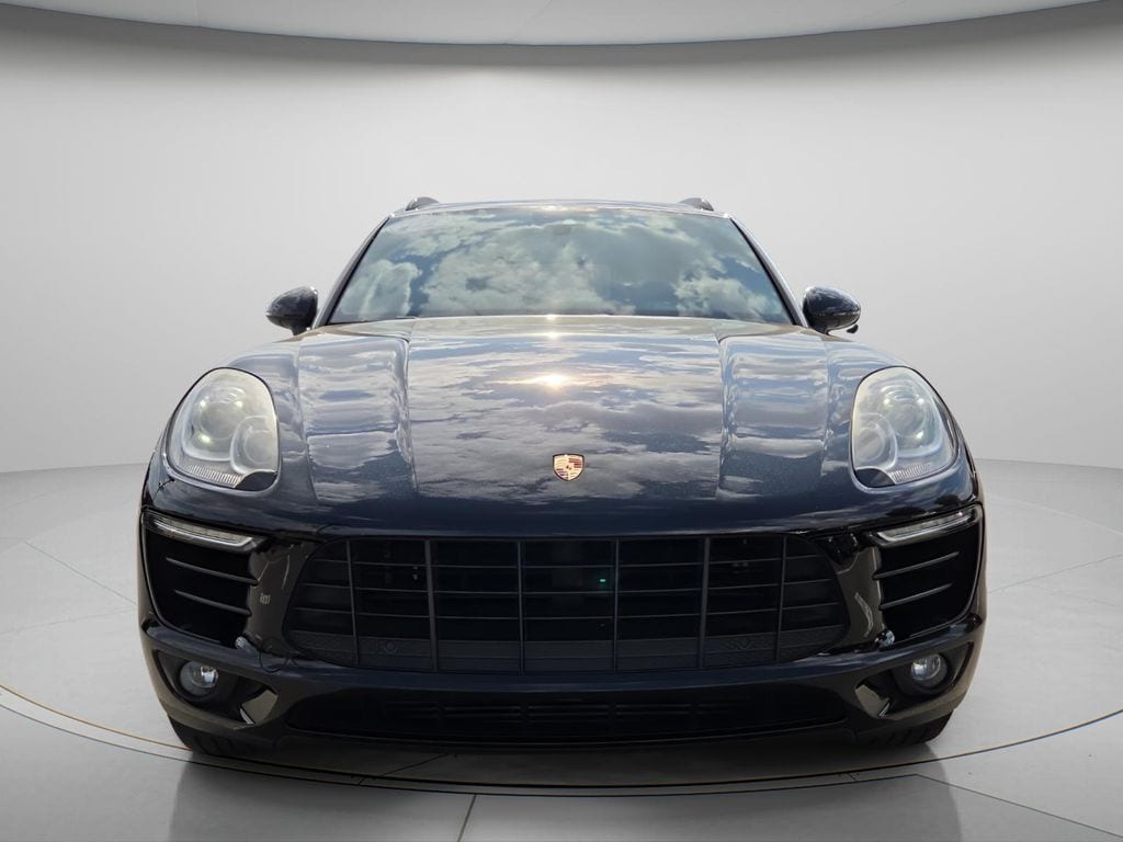 Used 2018 Porsche Macan Base SUV