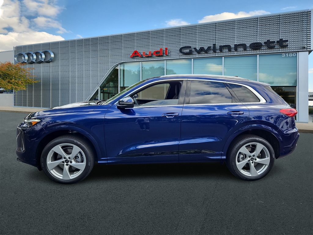 2025 Audi Q5 2.0T Premium Plus photo 2