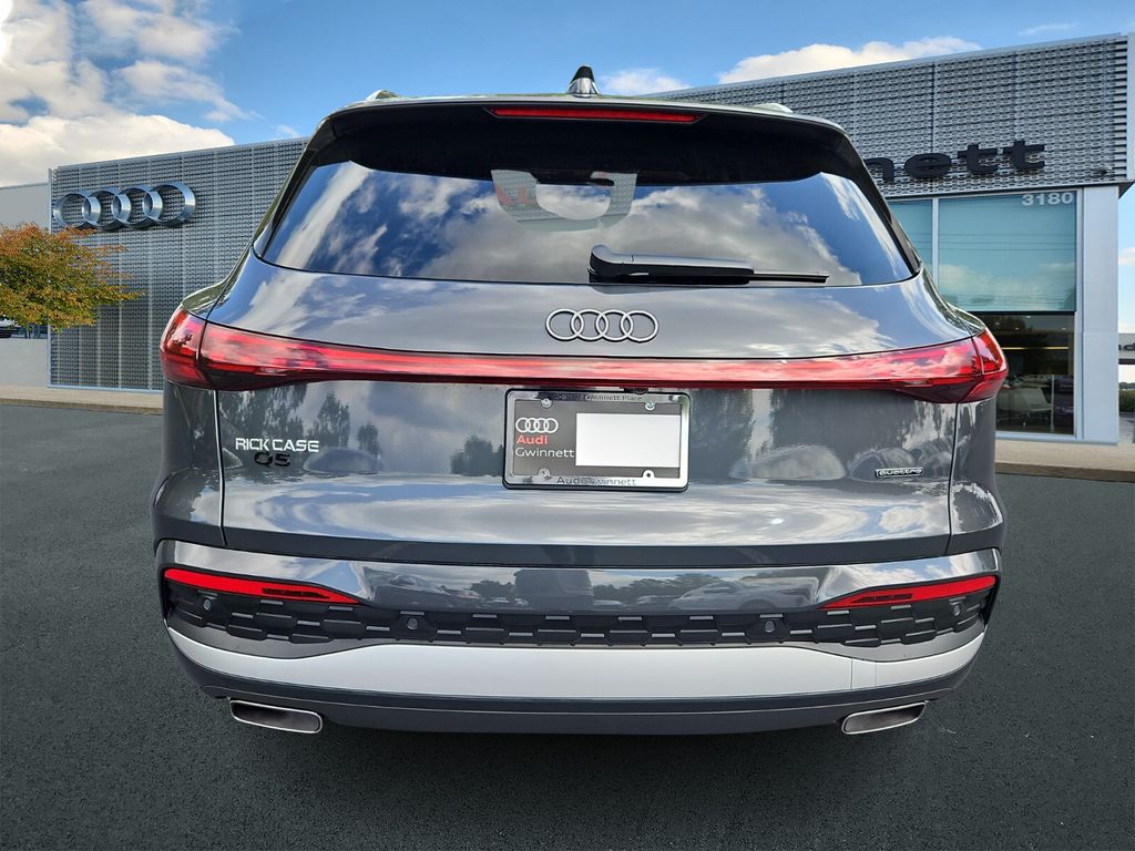 2025 Audi Q5 2.0T Premium Plus photo 4