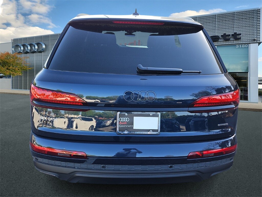 2025 Audi Q7 55 Premium Plus photo 4