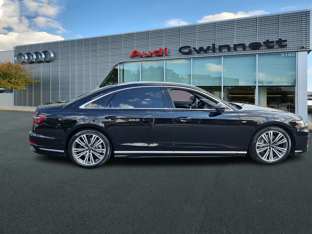 2022 Audi A8 L 55 photo 3