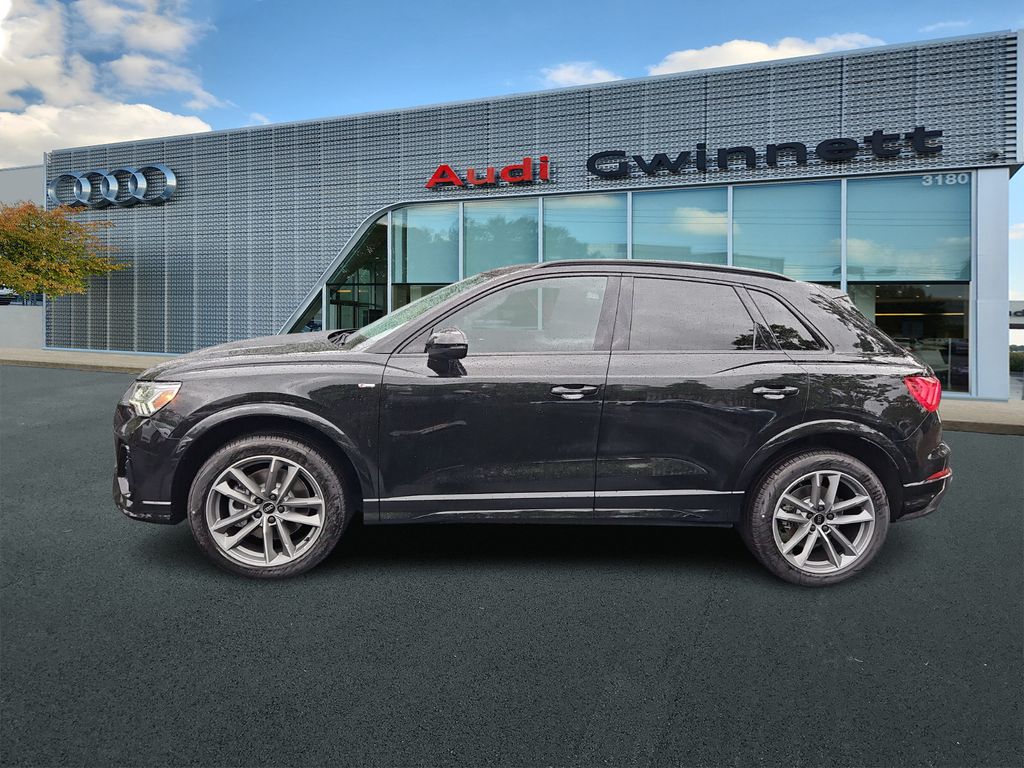 2025 Audi Q3 Premium S line photo 2