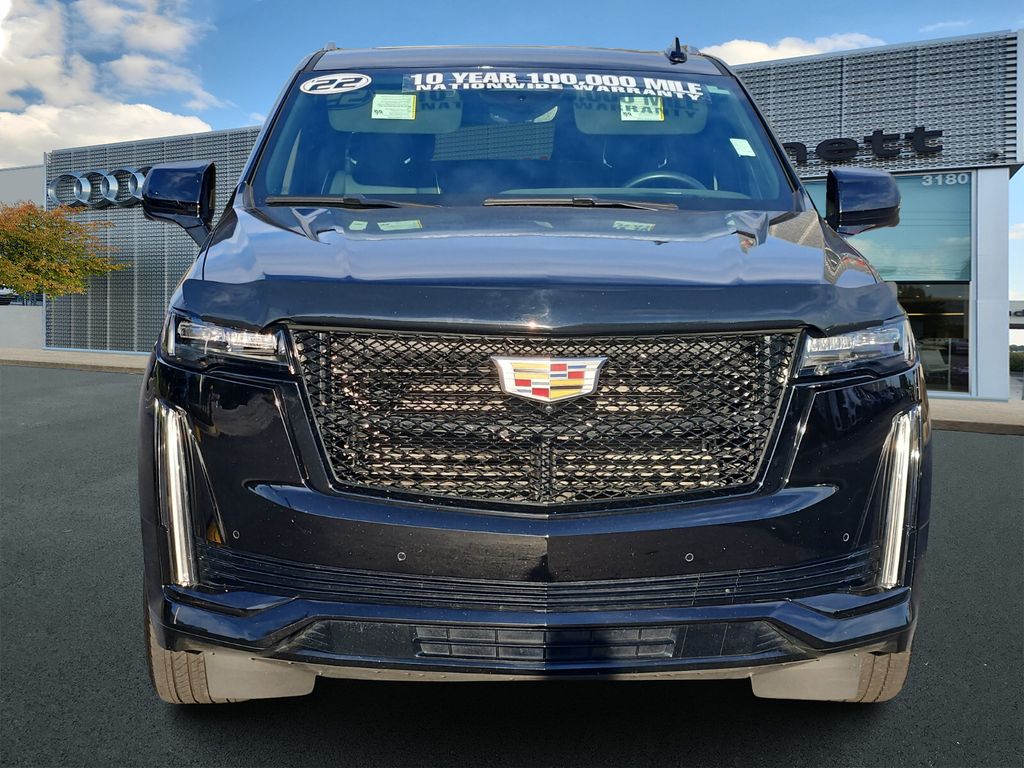 2022 Cadillac Escalade ESV Sport photo 3