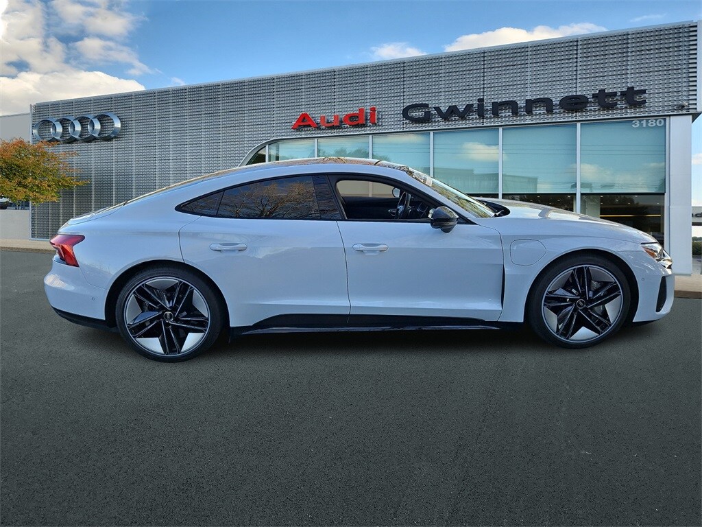 2024 Audi RS e-tron GT Base photo 3