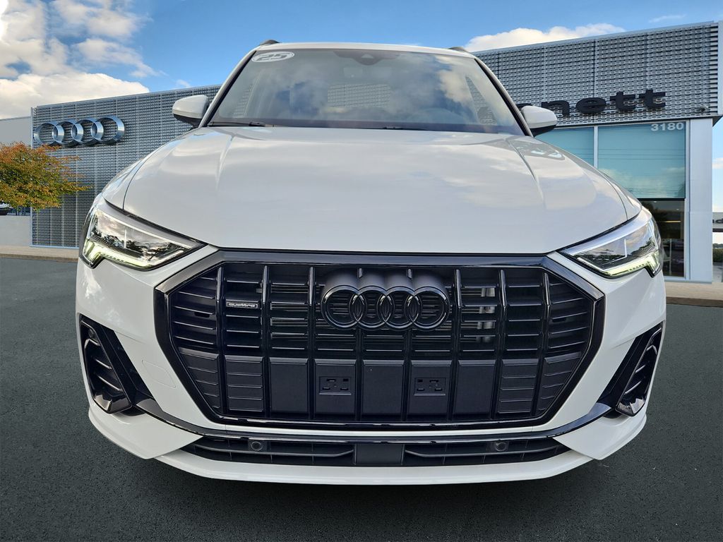 2025 Audi Q3 Premium S line photo 4