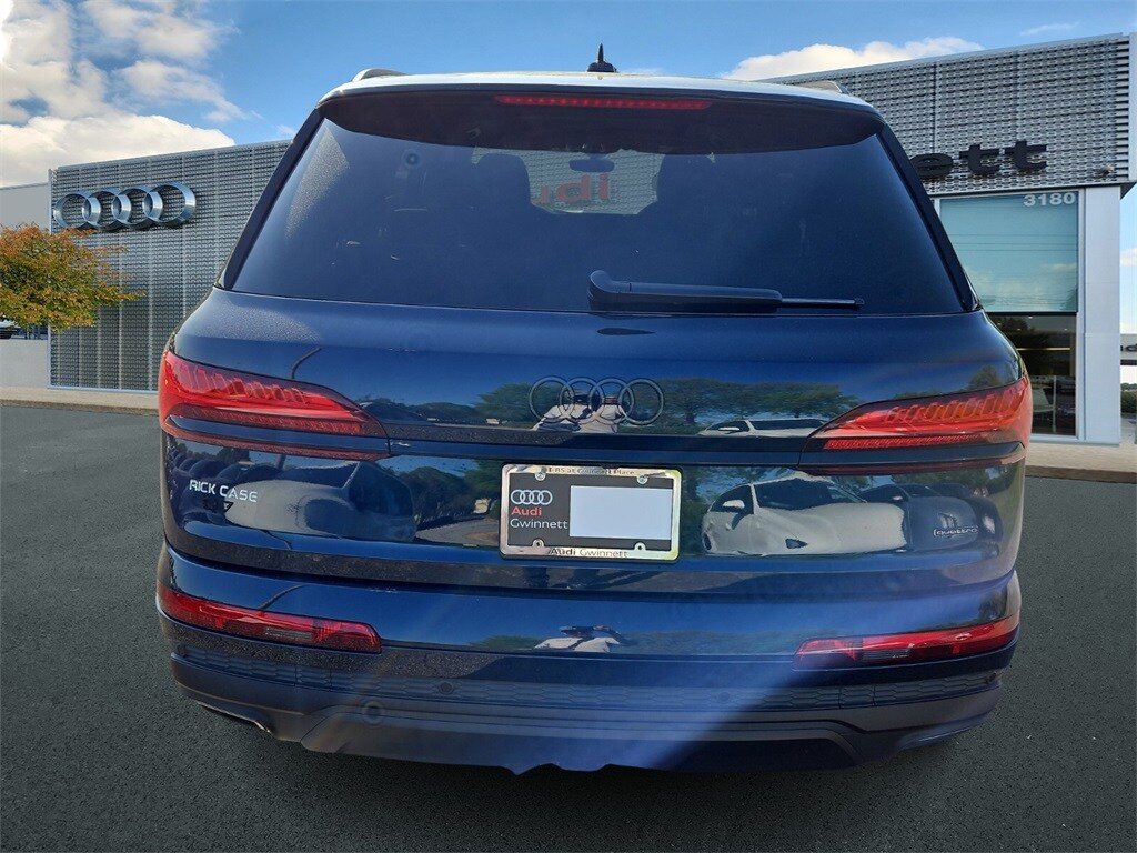 2025 Audi Q7 55 Premium Plus photo 4