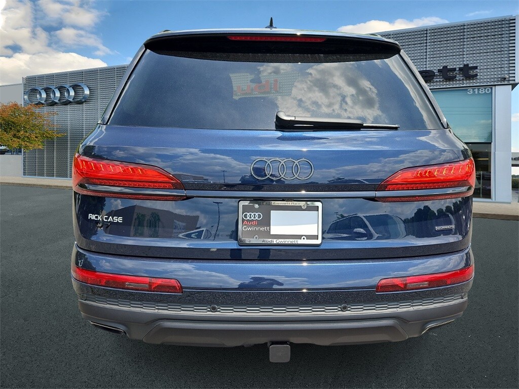 2025 Audi Q7 55 Premium Plus photo 4