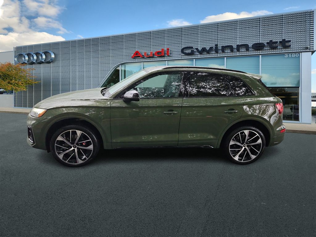 2022 Audi SQ5 Premium Plus photo 2